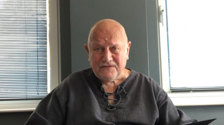 Steven Berkoff in They Shall Not Pass - The Battle of Cable Street