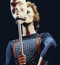 Bowie Cracked Actor