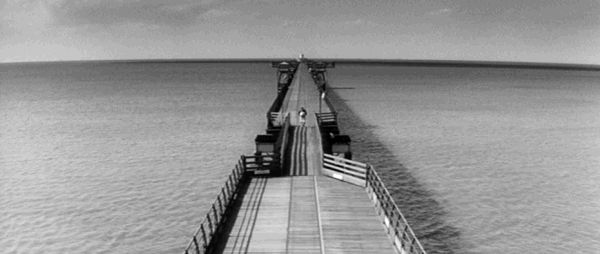 The pier in French Dressing